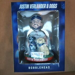 Houston Astros #35 Justin Verlander & Dogs Bobblehead Baseball Stadium Giveaway